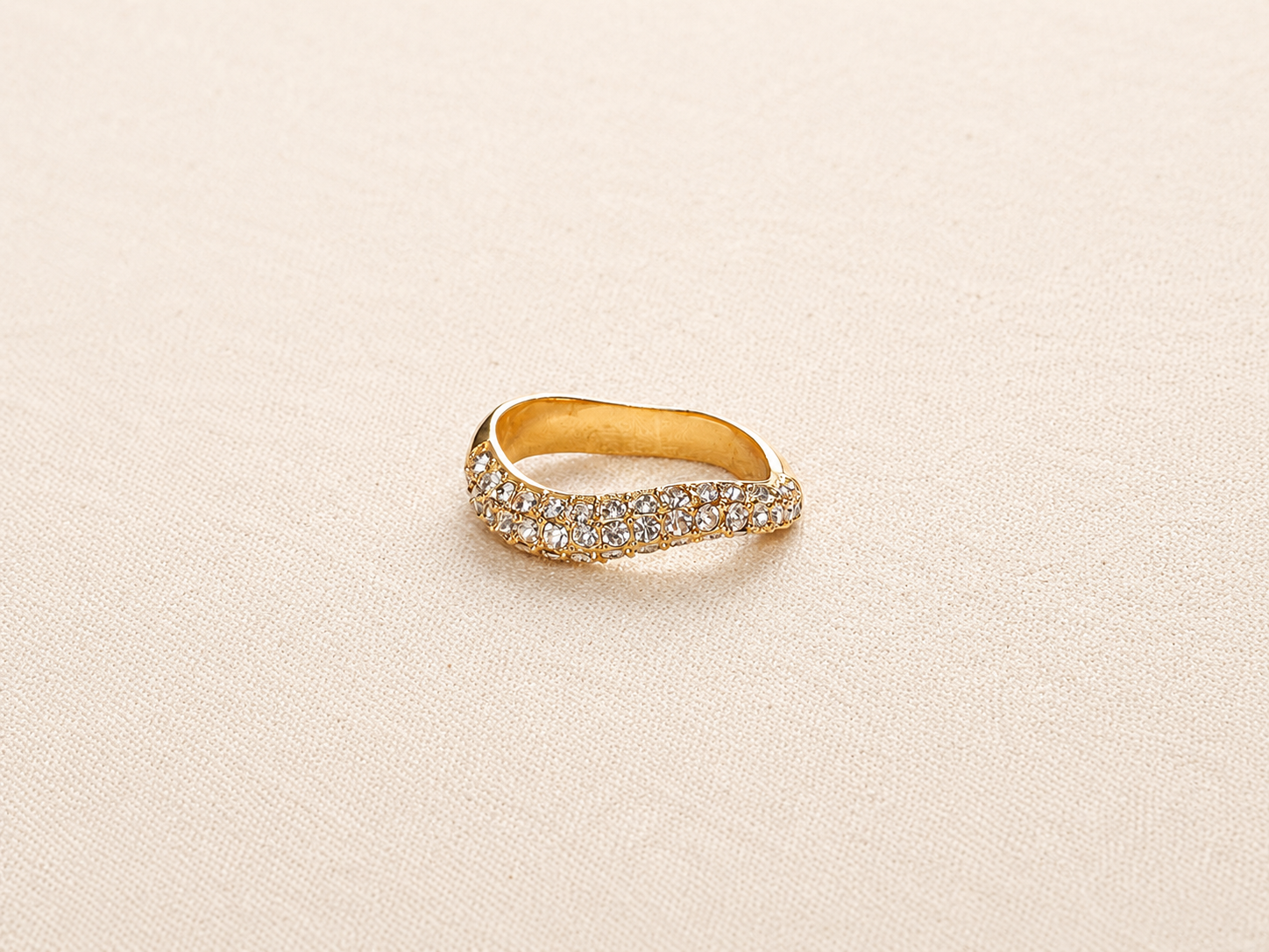 Lyra Wave Ring