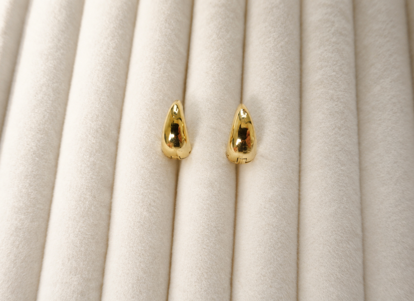 Elia Hoops