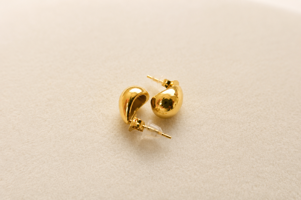 Solea Stud Earrings