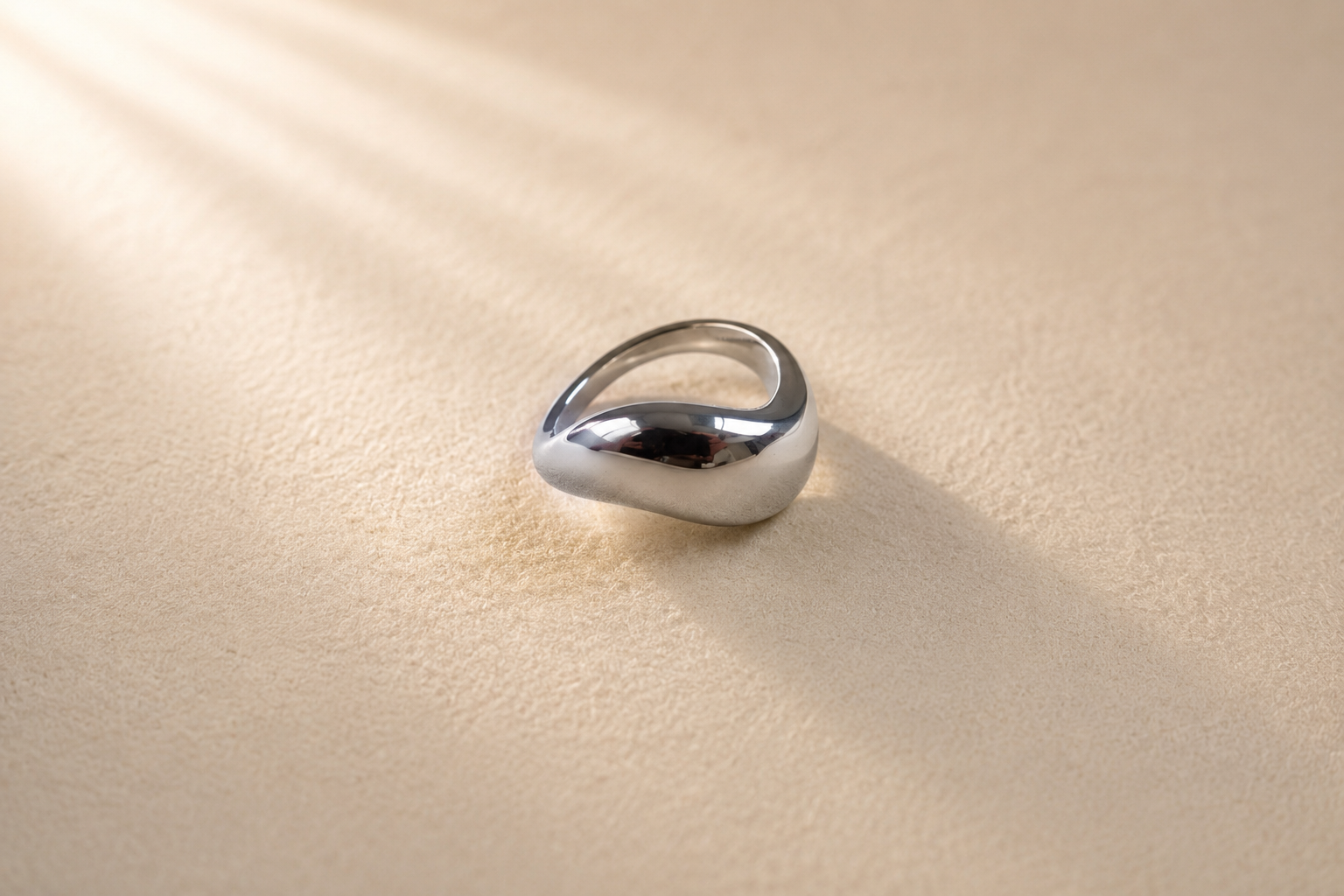 Eclipse Ring